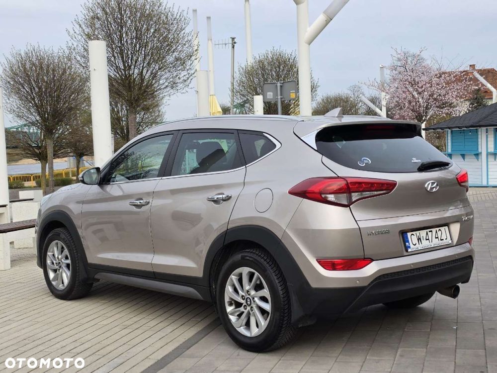 Hyundai Tucson - 32