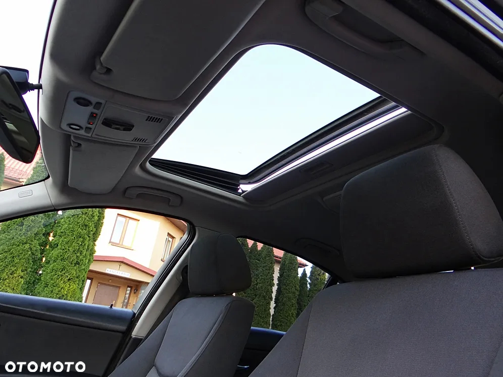 BMW Seria 3 320d - 34