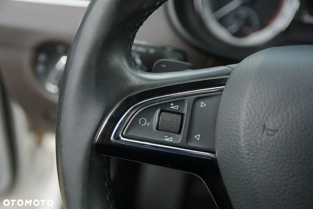 Skoda Octavia 2.0 TDI 4x4 DSG L&K - 30