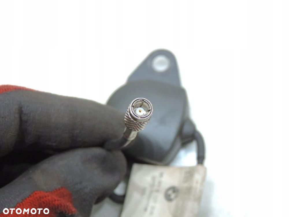 ANTENA GPS BMW X5 E53 - 5