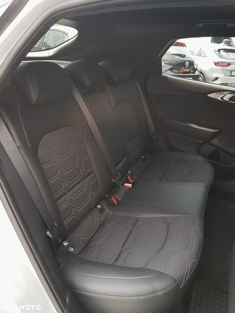 Kia XCeed 1.6 T-GDI Tribute DCT - 26