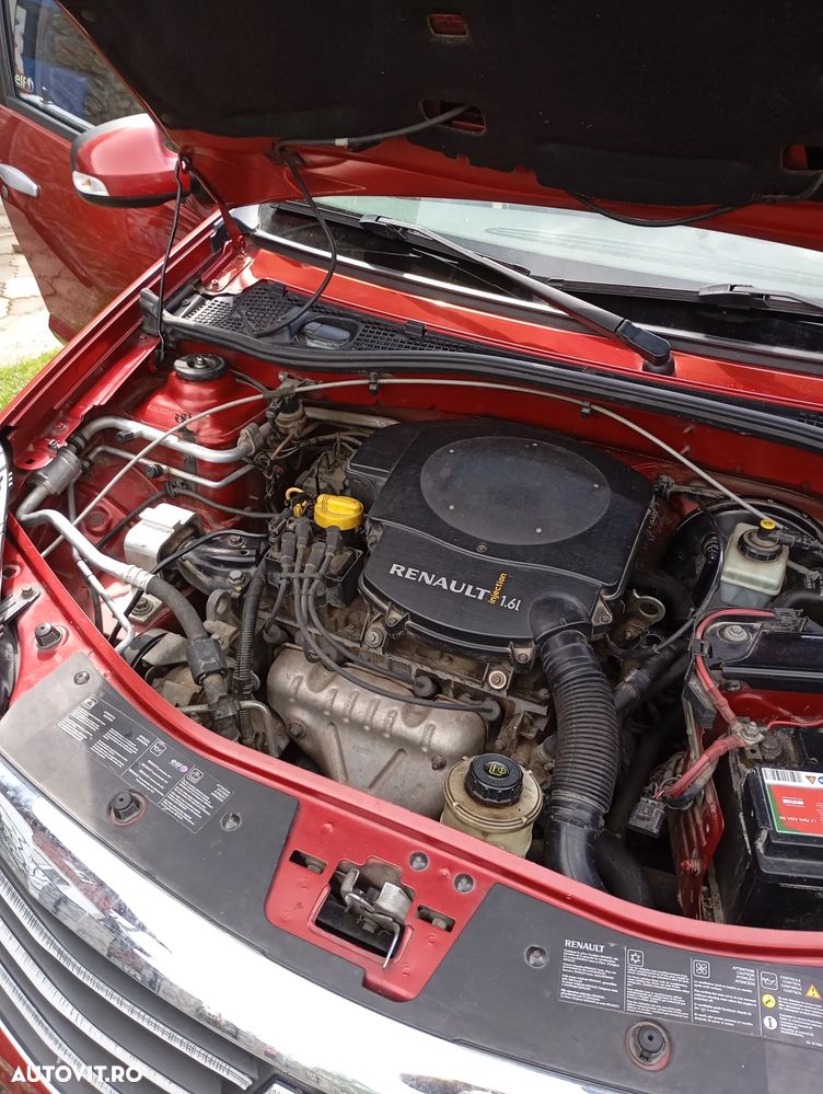 Dacia Sandero 1.6 MPI Laureate - 3