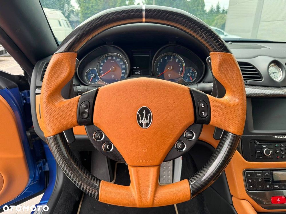 Maserati GranCabrio - 19
