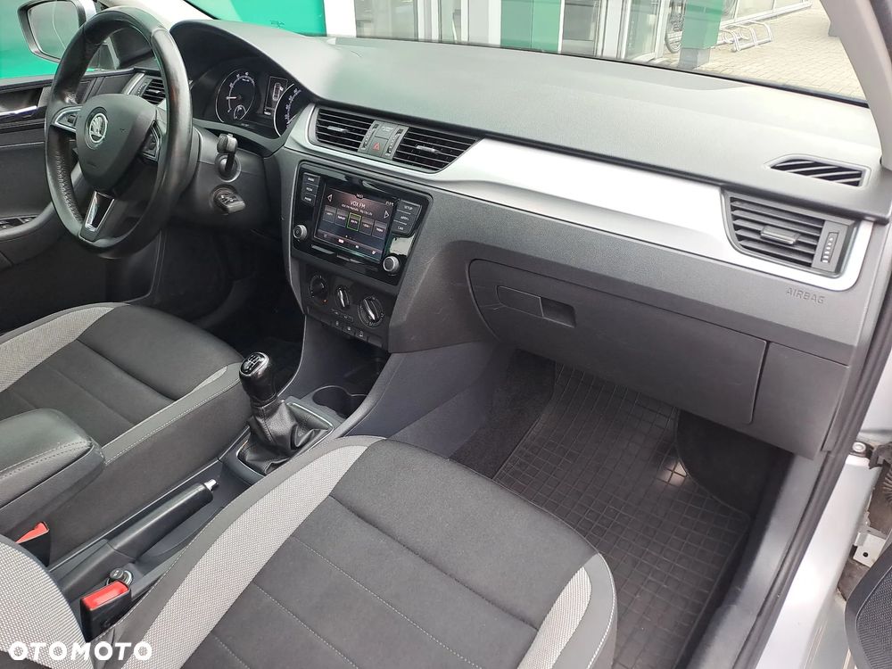 Skoda RAPID Spb 1.0 TSI Ambition - 11