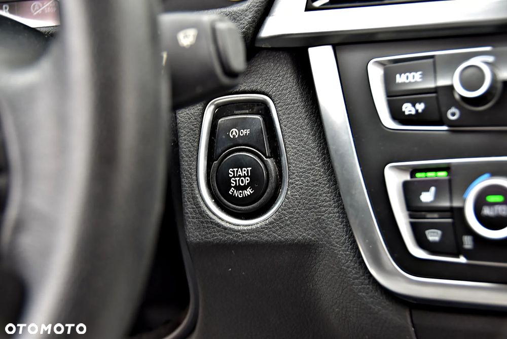 BMW 3GT 320i Luxury Line - 32