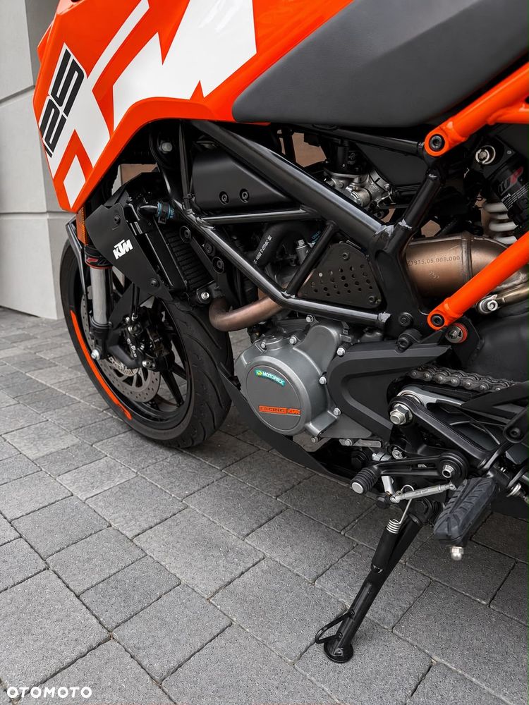 KTM Duke 125 - 13