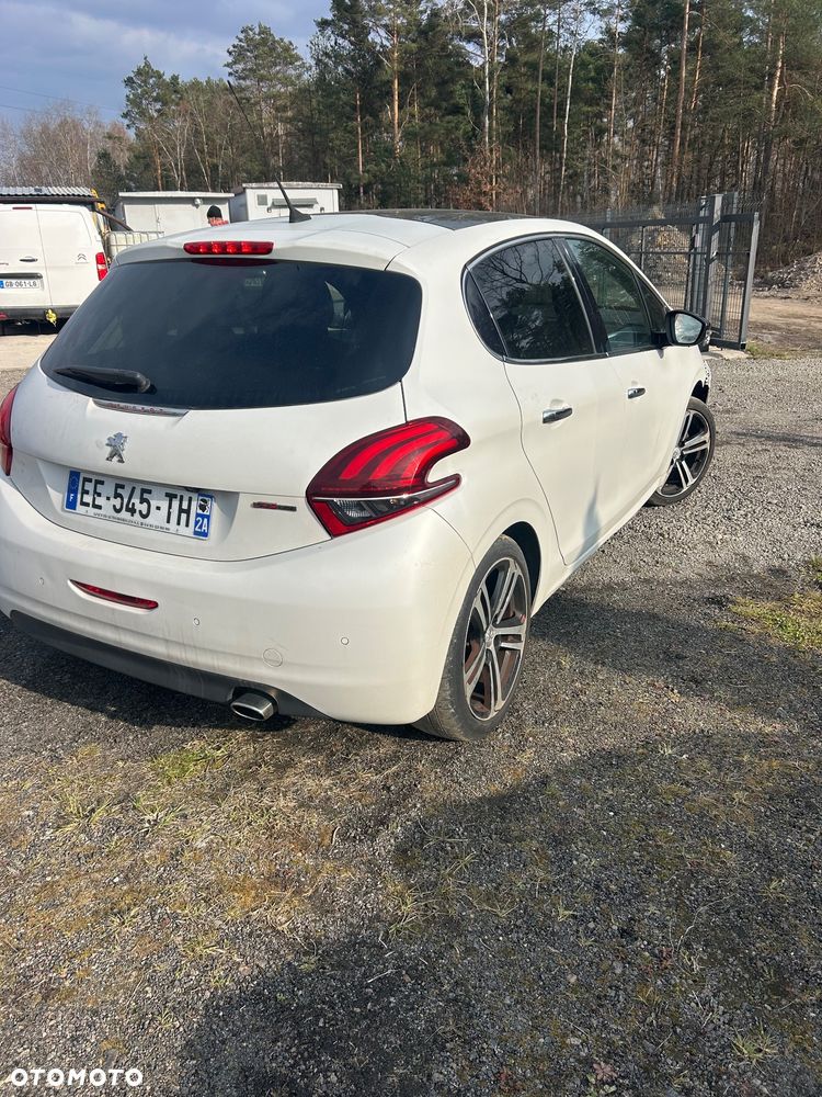 Peugeot 208 PureTech 110 Stop & Start Tech Edition - 5