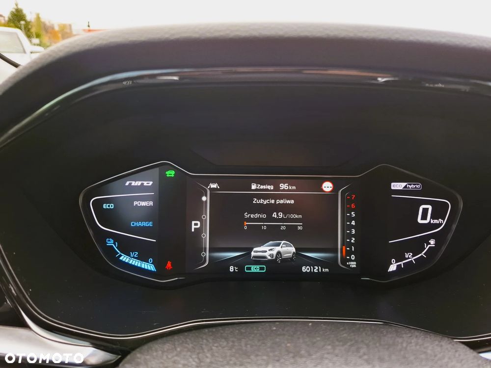 Kia Niro 1.6 GDI Hybrid L Business Line - 24