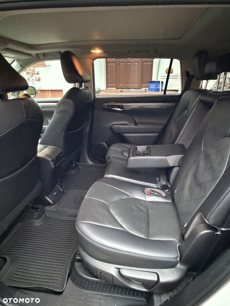 Toyota Highlander 2.5 Hybrid Executive Style - 8