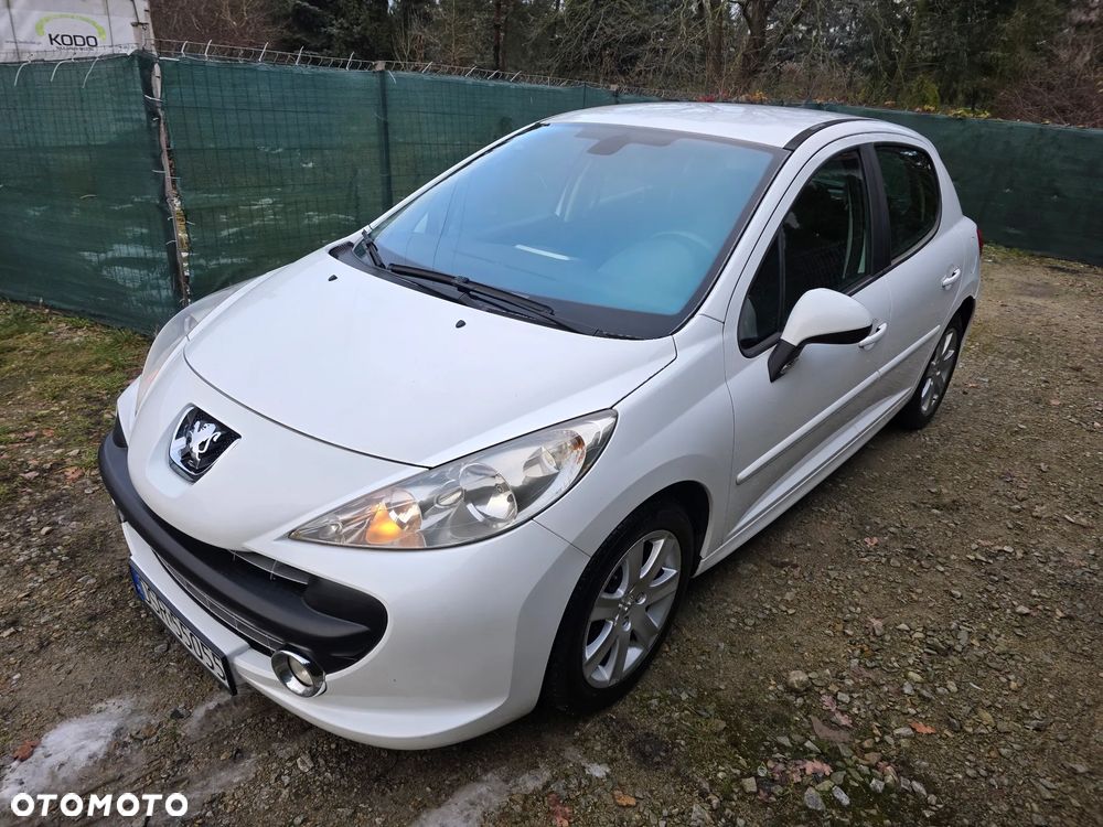Peugeot 207 120 Premium - 11