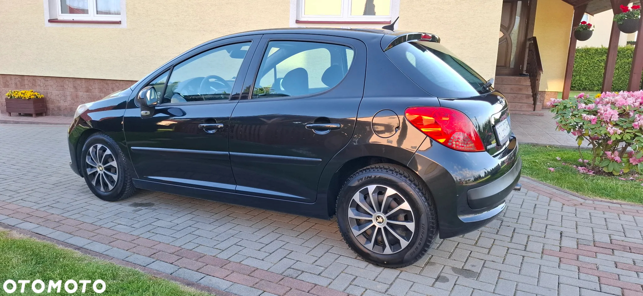 Peugeot 207 1.4 16V Presence - 4