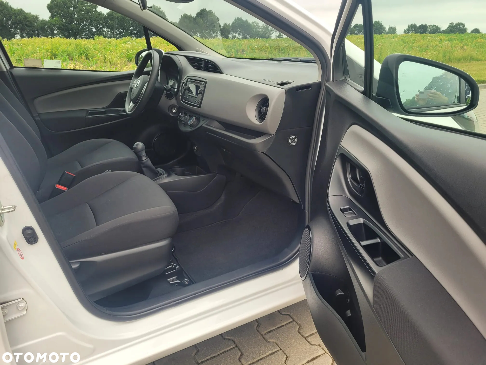 Toyota Yaris 1.0 Active - 12