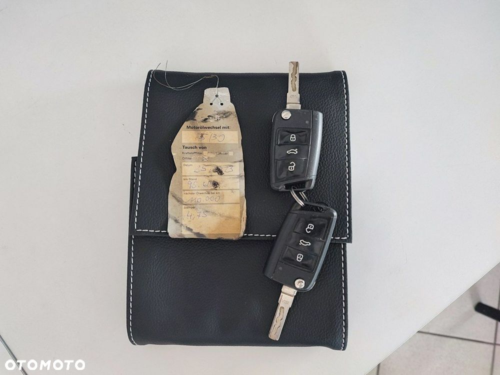 Volkswagen Golf 1.0 TSI (BlueMotion Technology) Comfortline - 27