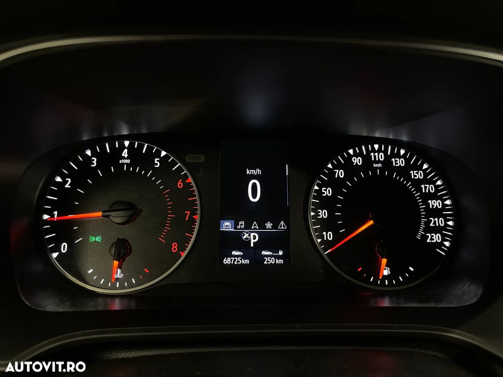 Renault Megane TCe EDC Zen - 25