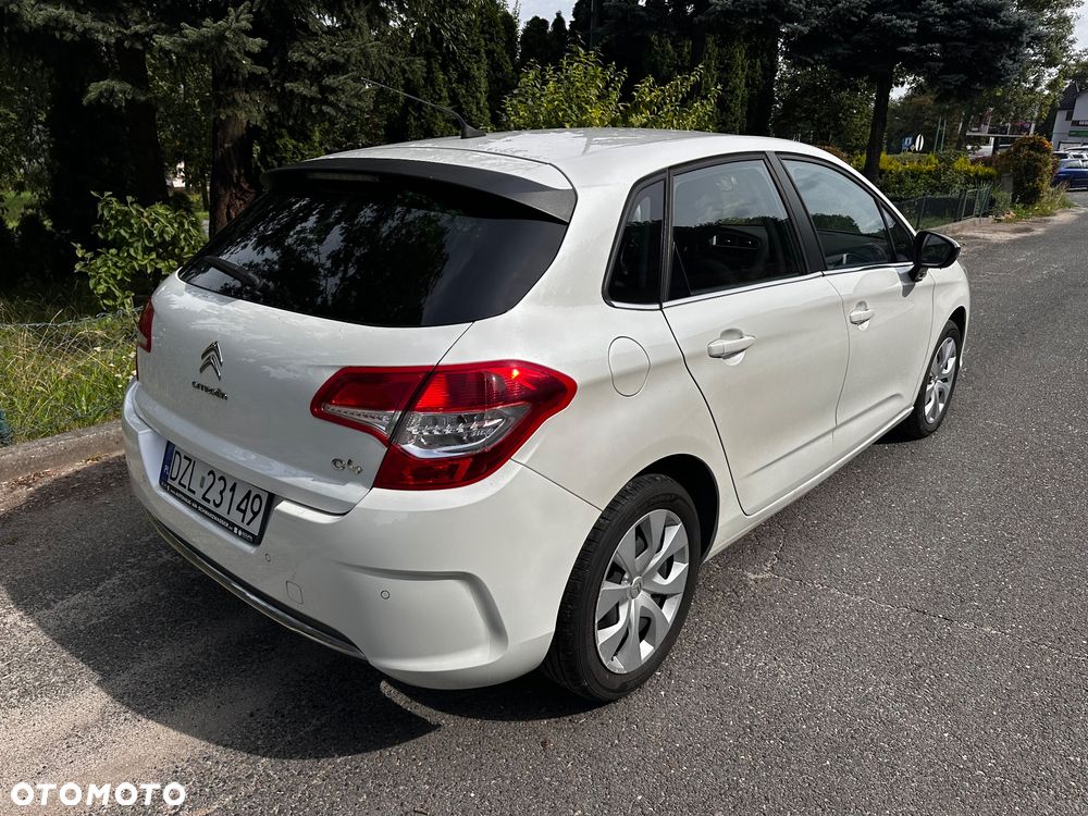 Citroën C4 1.6 VTi Exclusive - 4