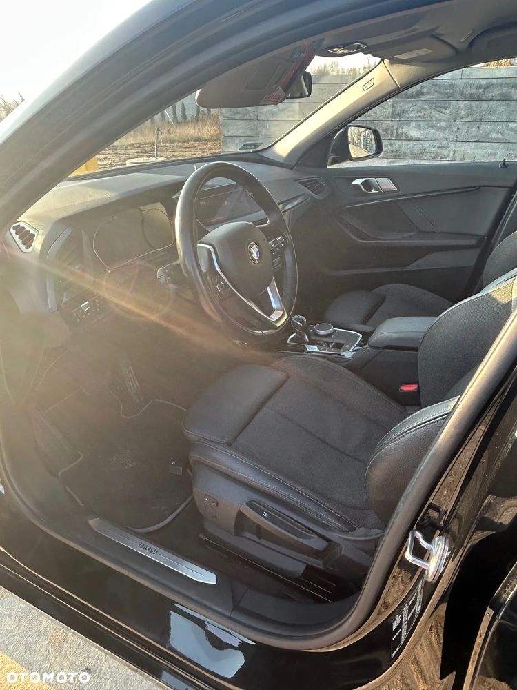 BMW Seria 1 118d Sport Line - 8