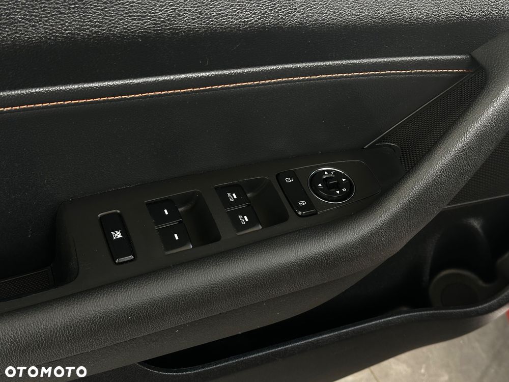 Hyundai Sonata - 13