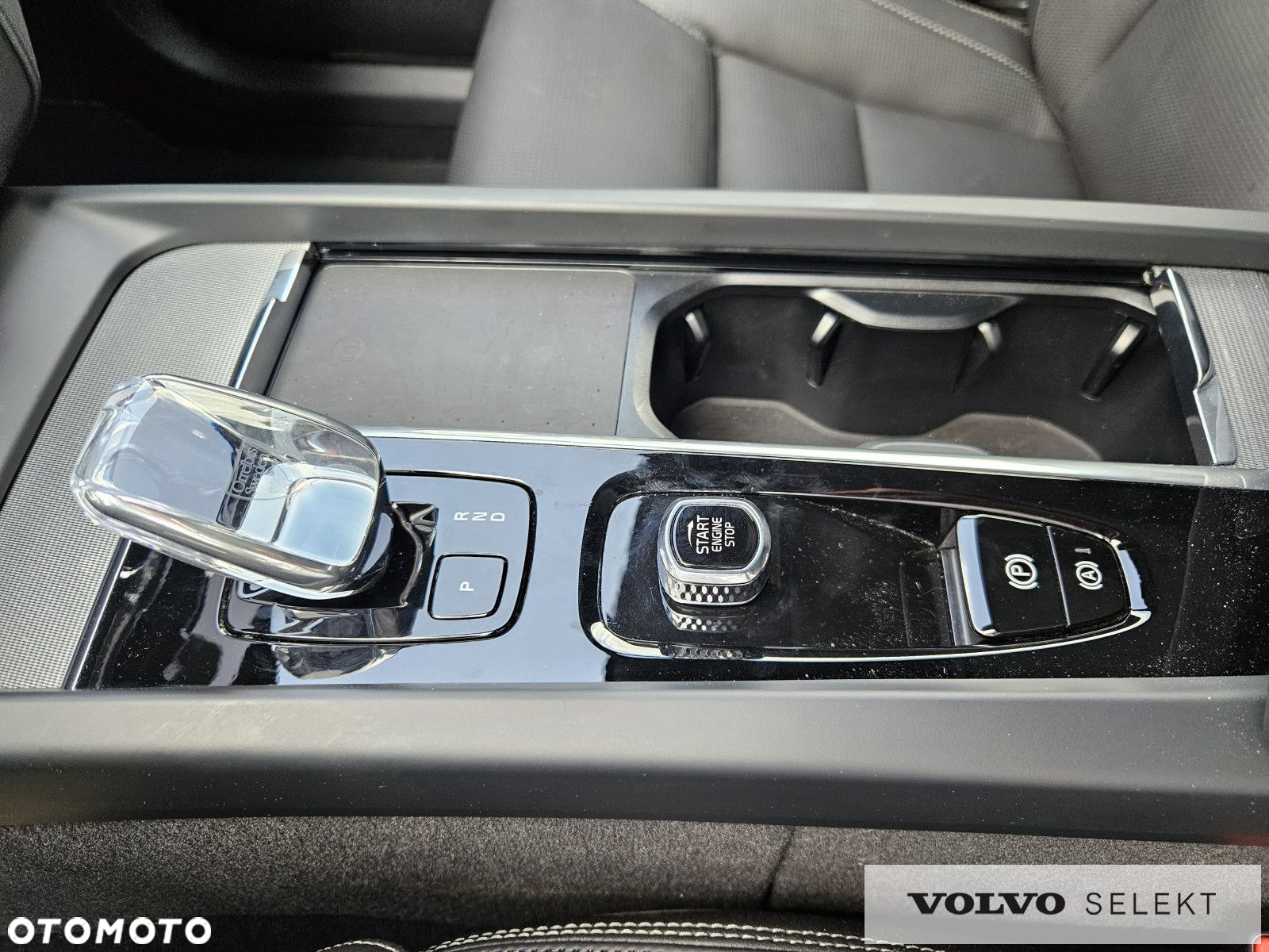 Volvo XC 60 - 22