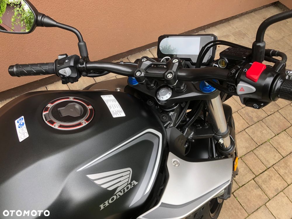 Honda CB - 19