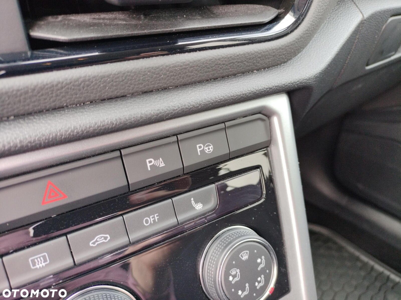 Volkswagen T-Roc 1.5 TSI Life DSG - 23
