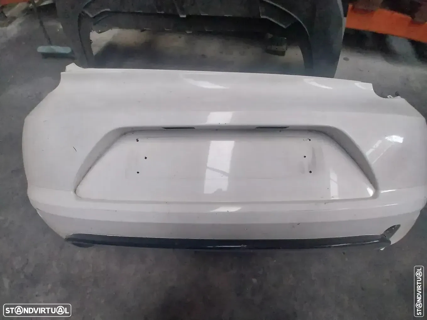 Para-choques tras volkswagen sirocco ano 2011 - 2