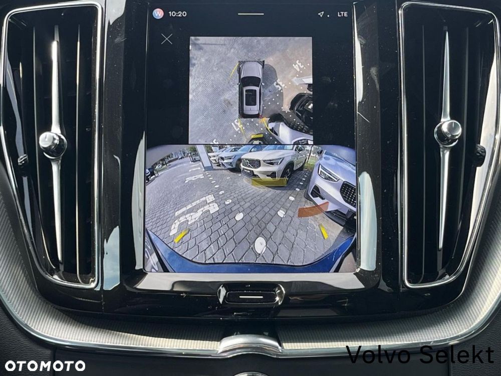 Volvo XC 60 - 25
