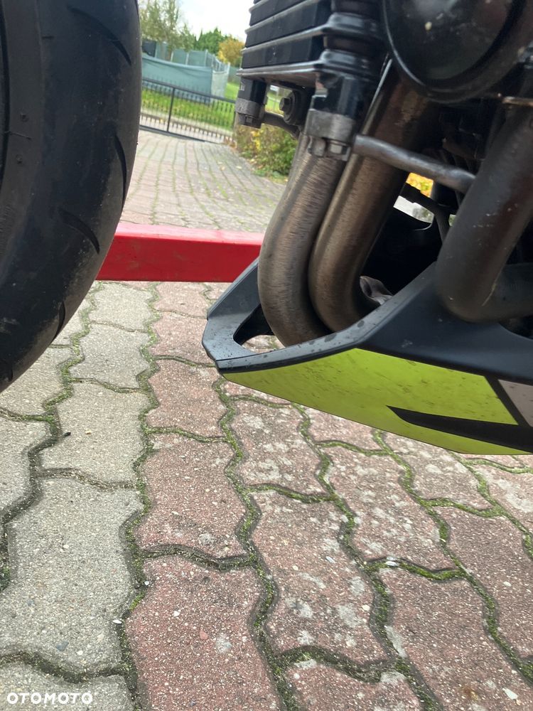 Triumph Speed Triple - 23