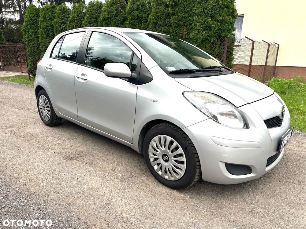 Toyota Yaris 1.33 Prestige - 10