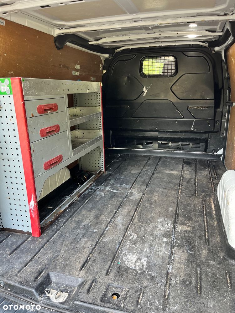 Ford Transit Custom - 10