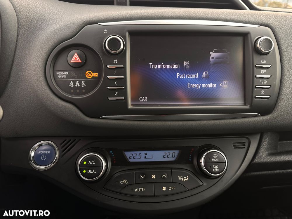 TOYOTA Yaris 2018 — imagine 10