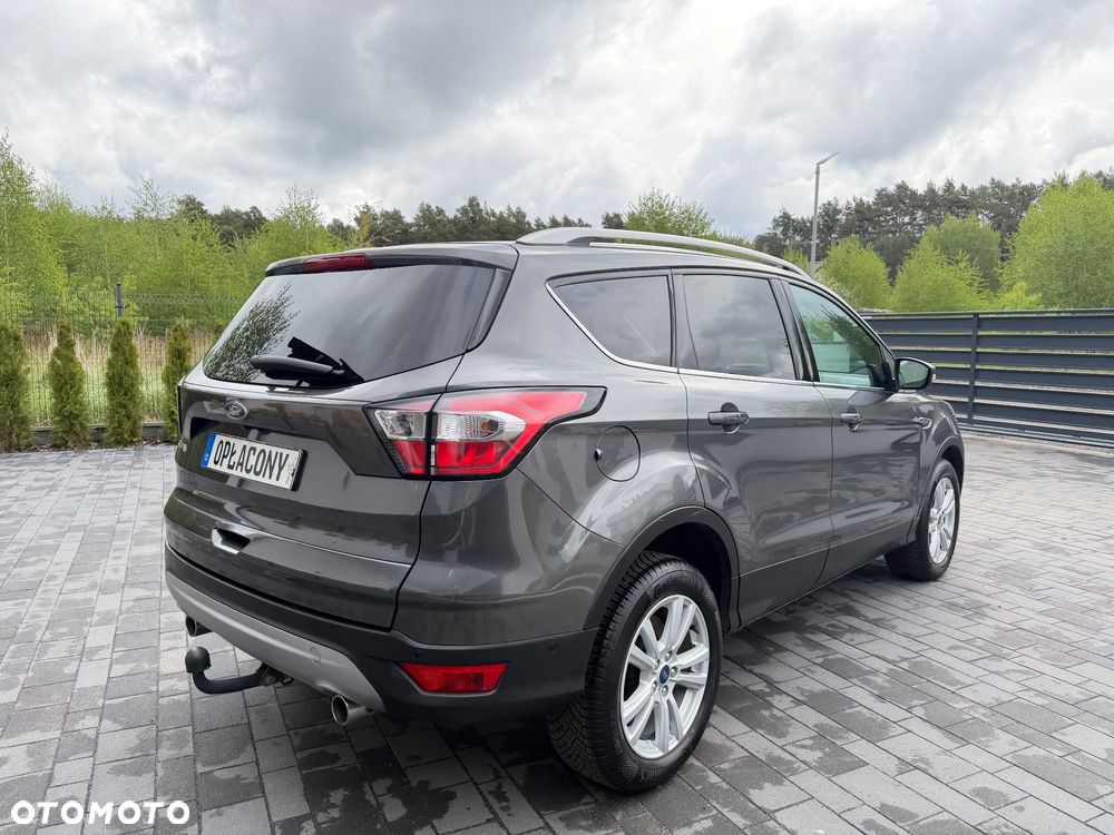 Ford Kuga 2.0 TDCi 2x4 Titanium - 8