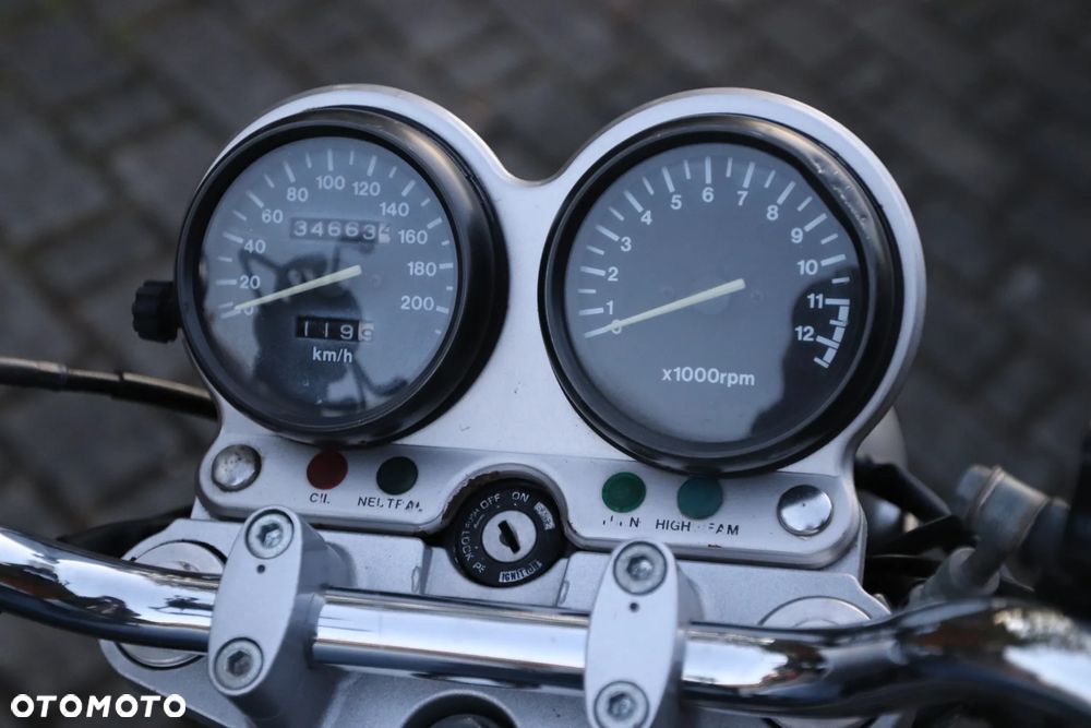 Suzuki GS - 4