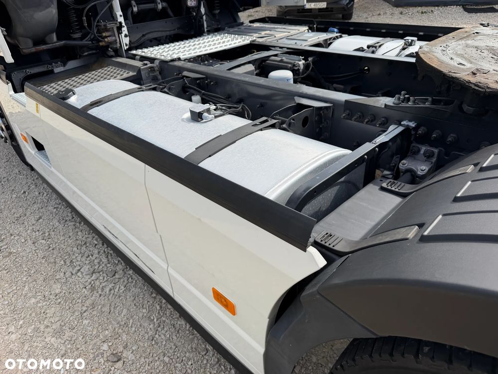 Volvo FH460 I-SAVE EURO6 D/ 2020 / RETARDER / STANDARD / HISTORIA - 9