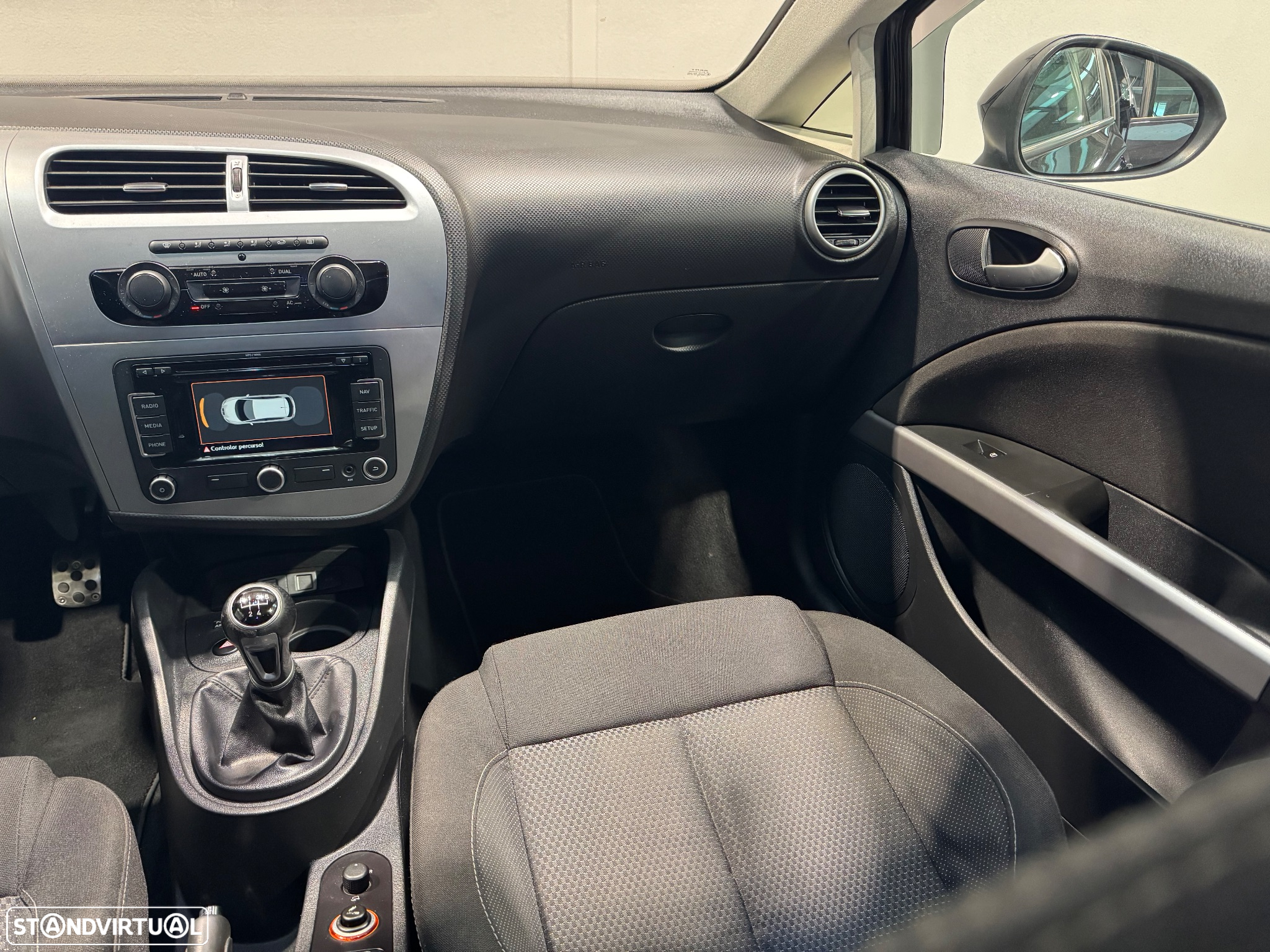 SEAT Leon 1.6 TDI Ecomotive Sport Start/Stop - 16