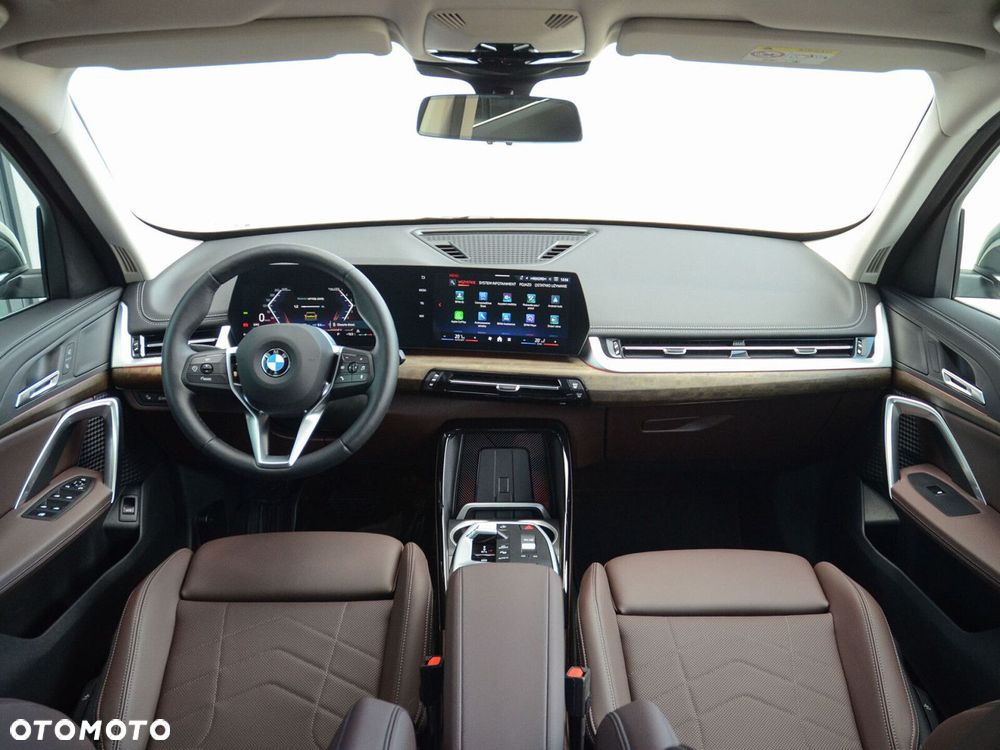 BMW X1 sDrive18i xLine sport - 4