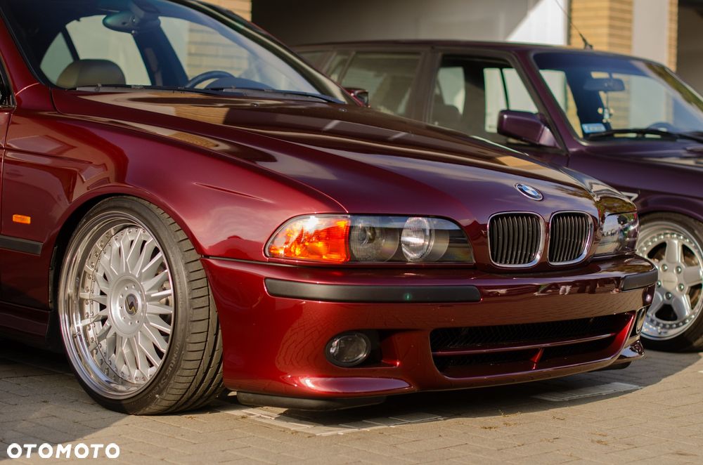 BMW Seria 5 540i - 12