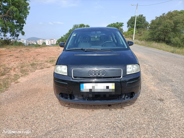 Audi A2