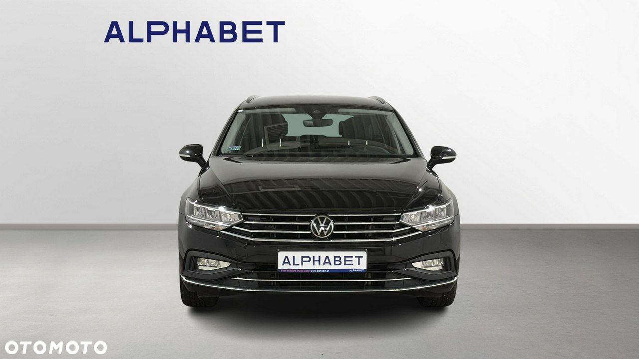 Volkswagen Passat - 9