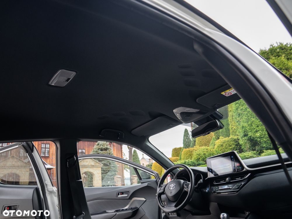 Toyota C-HR 1.8 Hybrid Prestige - 31