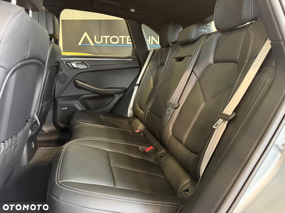 Porsche Macan T PDK - 19