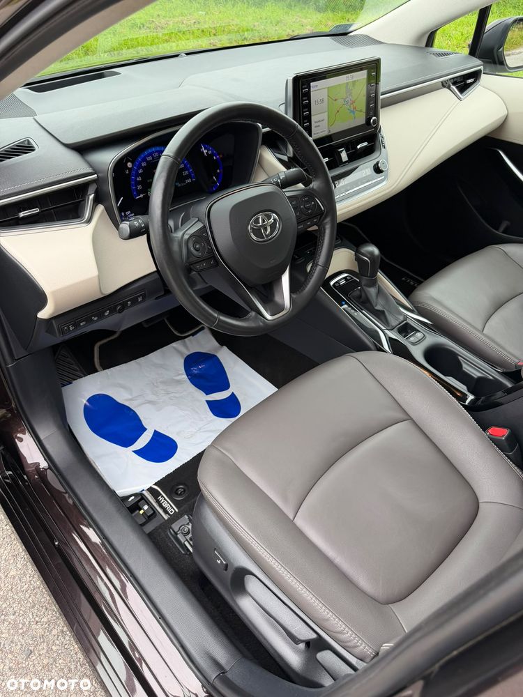 Toyota Corolla - 18