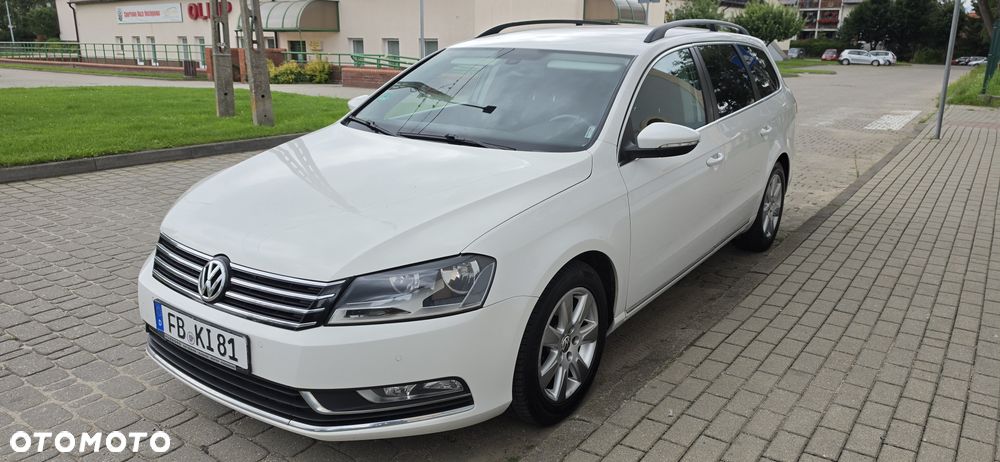 Volkswagen Passat 2.0 TDI DSG BlueMotion Technology Exclusive - 1