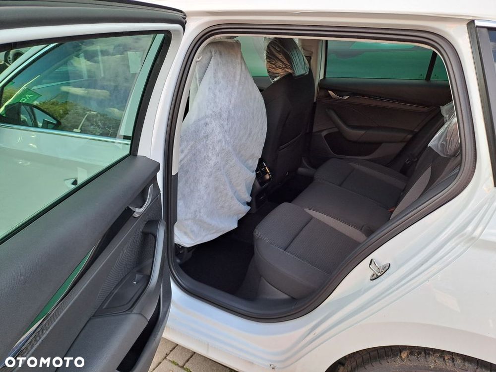 Skoda Octavia 1.5 TSI mHEV Drive Selection DSG - 7