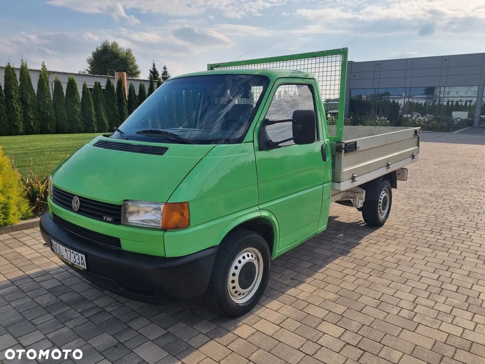 Volkswagen Transporter - 1