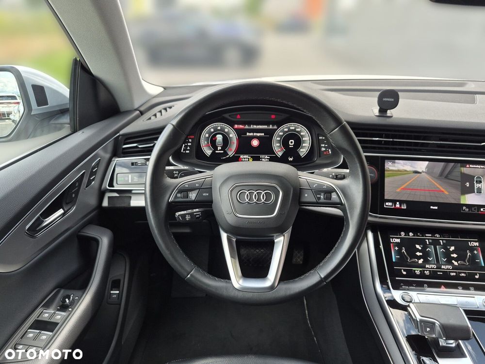 Audi Q8 - 15