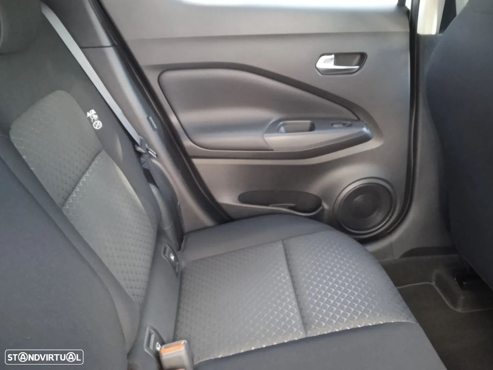 Nissan Juke 1.0 DIG-T N-Design C.Two Tone S.DCT - 43