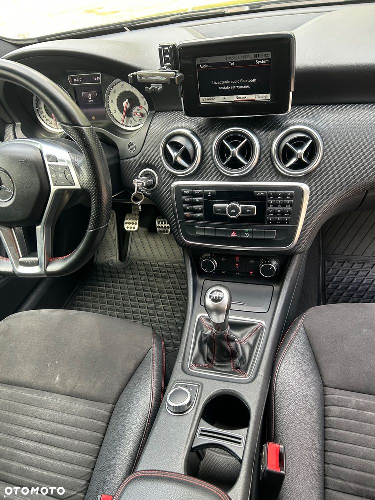 Mercedes-Benz Klasa A 180 AMG Line - 10
