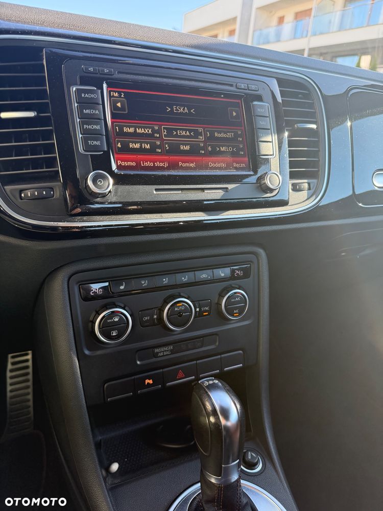 Volkswagen Beetle 2.0 TDI Sport DSG - 11