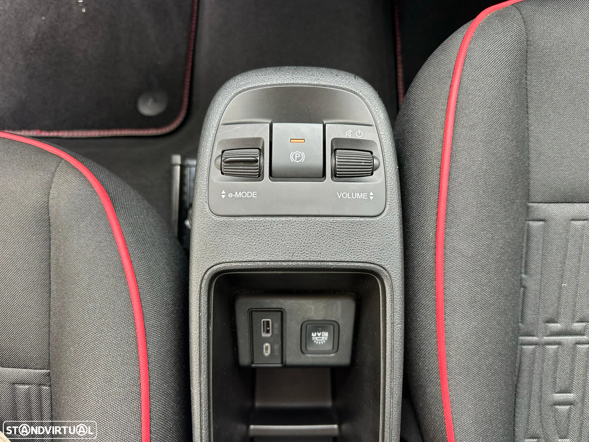 Fiat 500e 23,8kWh Red - 31