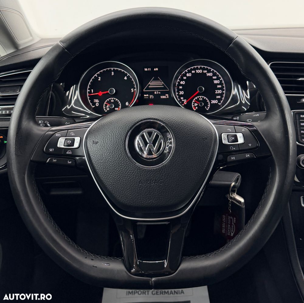 Volkswagen Golf 1.6 TDI BlueMotion Technology Trendline - 36